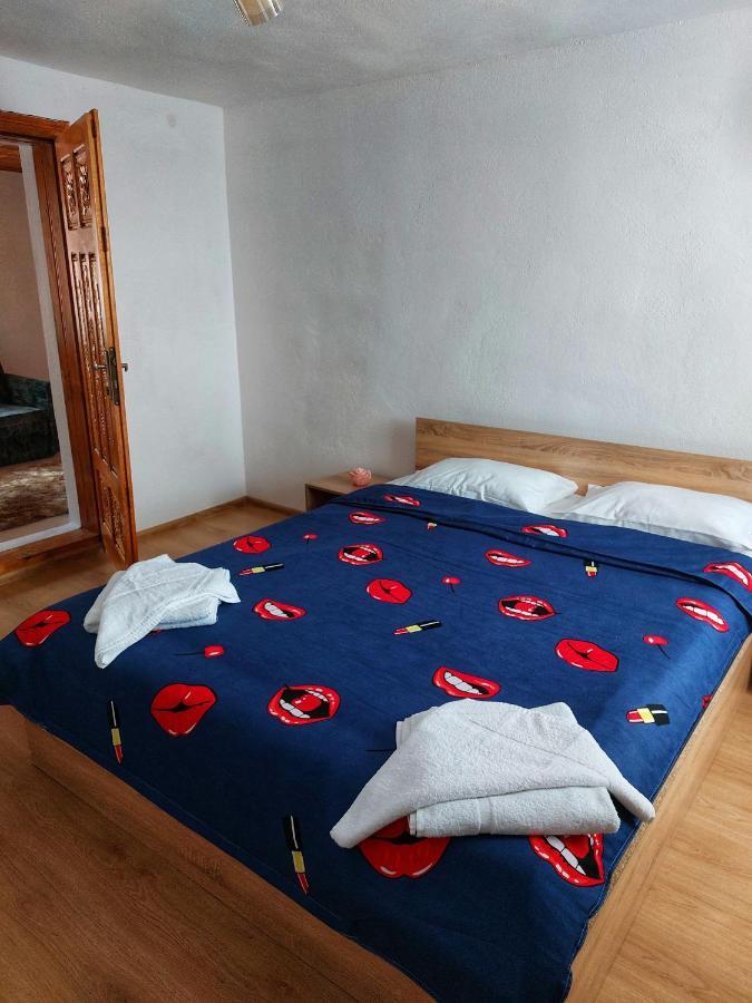 Casa De Vacanta Danube Moldova Noua Exterior foto
